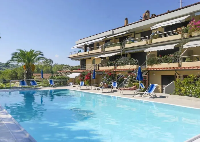 Il Porto Bilocale 11 Con Piscina - Goelba